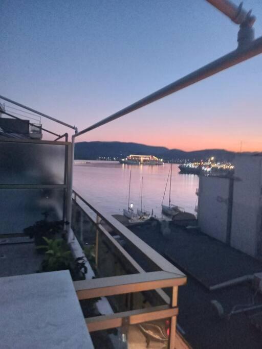 דירות וולוס Cozy Seaside Penthouse With Sea & Mountain View. מראה חיצוני תמונה